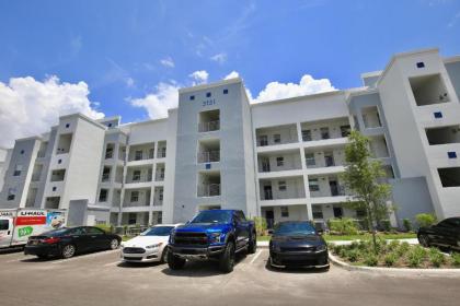 High end new apartment in Storey Lake resort with great amenities 10 miles to Disney NEW LISTING - image 4