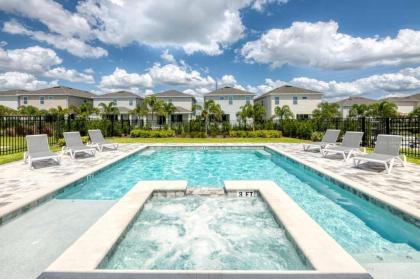 Perfect 7 Bedroom Villa on Encore Resort Orlando Villa 5457 - image 2