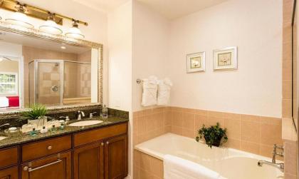 Ultimate 3 Bedroom Condo on Reunion Resort and Spa Orlando Condo 4593 - image 9