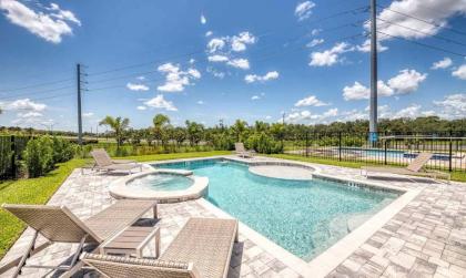 Rent this Luxury 5 Star Villa on Encore Resort at Reunion Orlando Villa 4501 - image 2