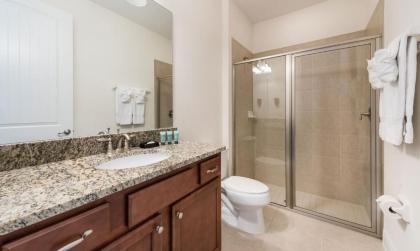 Beautiful Villa with first class amenities on Encore Resort at Reunion Orlando Villa 4431 - image 13