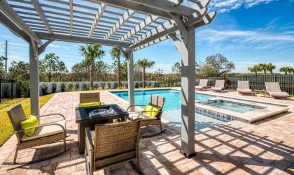 Beautiful Villa with first class amenities on Encore Resort Orlando Villa 5438 - image 3