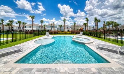 Exclusive Villa with Large Private Pool on Encore Resort at Reunion Orlando Villa 4473 - image 2