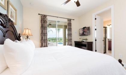 Luxury Contemporary Style Villa on Encore Resort at Reunion Orlando Villa 4359 - image 10