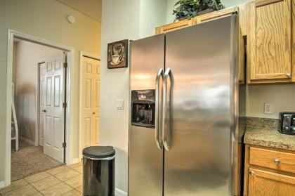 Condo with Balcony 2 Miles to Disney World - image 14