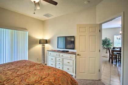 Condo with Balcony 2 Miles to Disney World - image 17