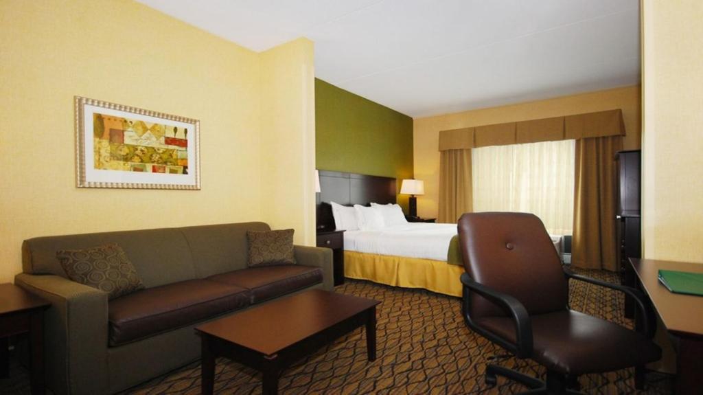 Holiday Inn Express and Suites Kittanning an IHG Hotel - image 4