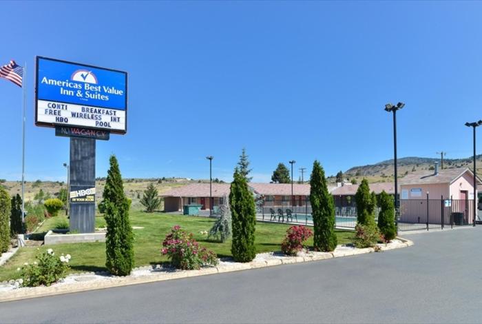 Americas Best Value Inn & Suites Klamath Falls - main image