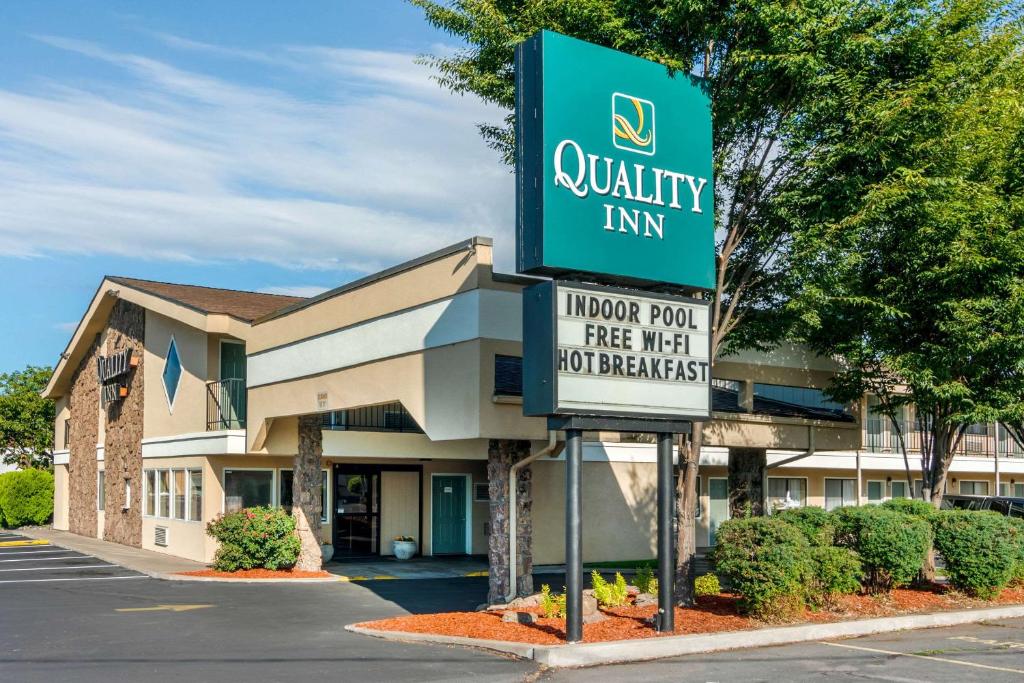 Quality Inn - main image