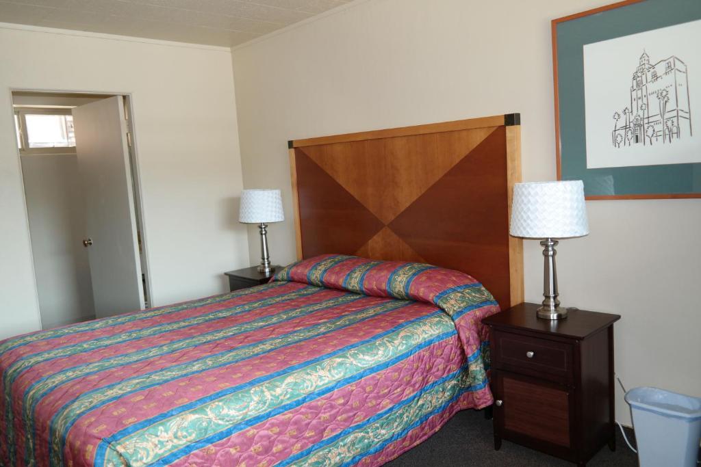 River Park Inn - image 6