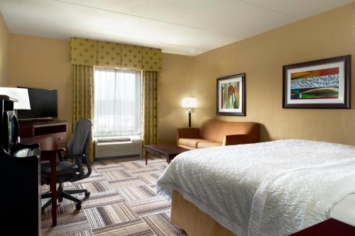 Hampton Inn Knoxville-East - image 5