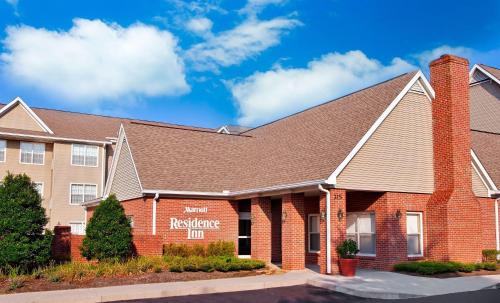 Residence Inn Knoxville Cedar Bluff - main image