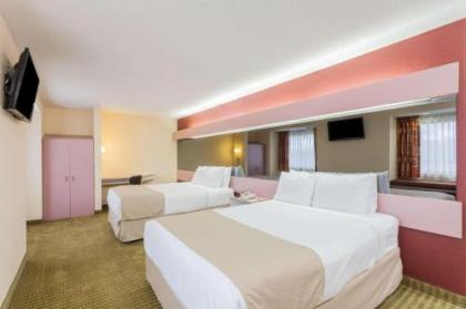Microtel Inn by Wyndham Knoxville - image 2