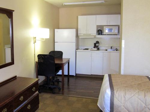 Extended Stay America Suites - Knoxville - Cedar Bluff - image 4