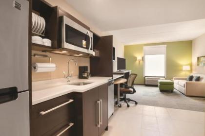 Home2 Suites by Hilton Knoxville West - image 2