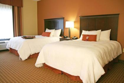 Hampton Inn & Suites Sevierville at Stadium Drive - image 5