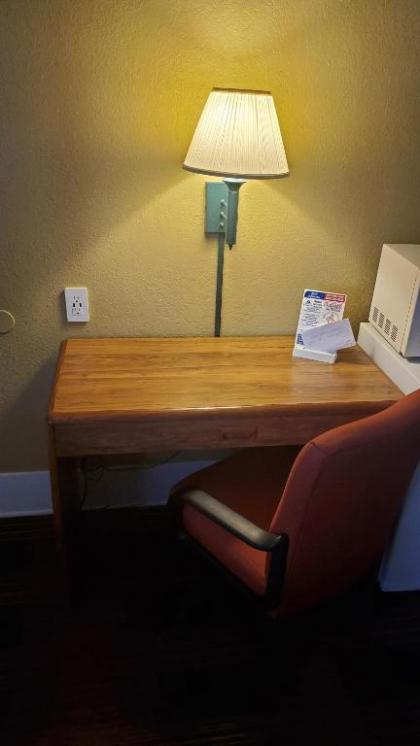 Americas Best Value Inn Kodak - Sevierville - image 14