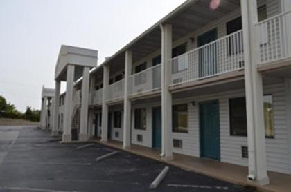 Americas Best Value Inn Kodak - Sevierville - image 3