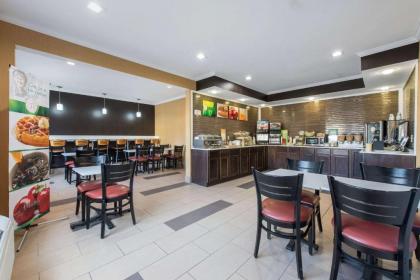 Quality Inn & Suites - image 3