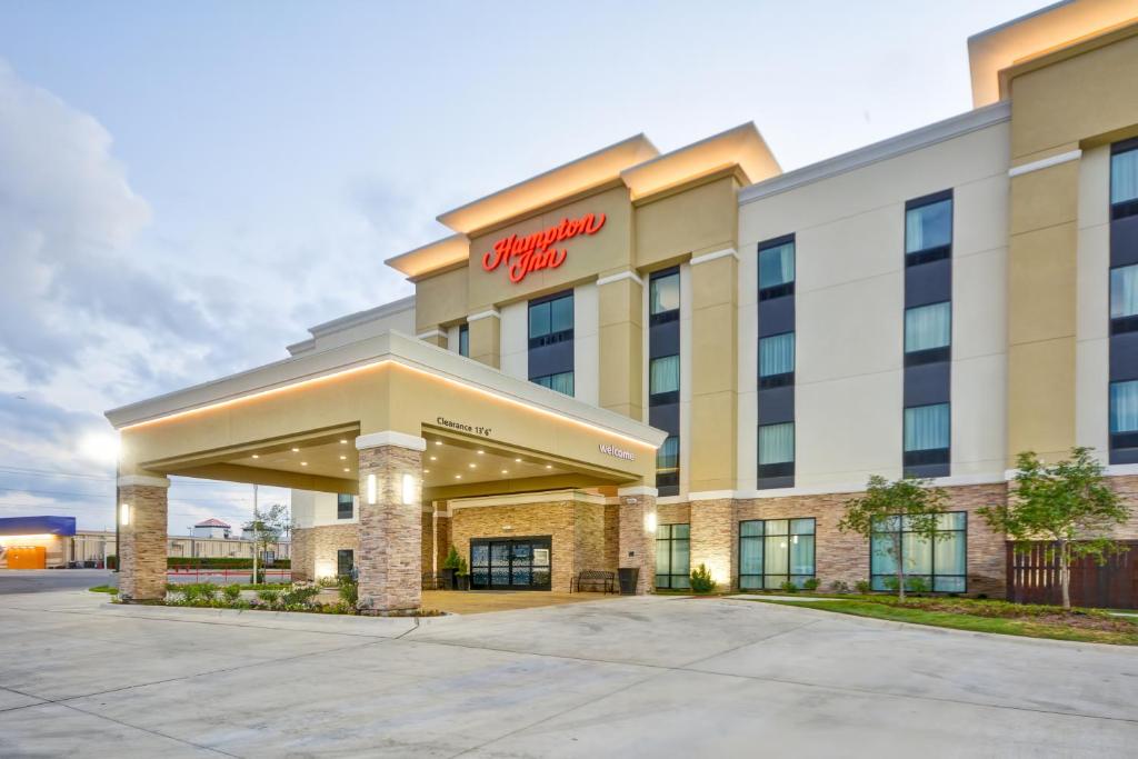 Hampton Inn Kyle - main image