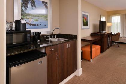 Hampton Inn South Hill - image 10