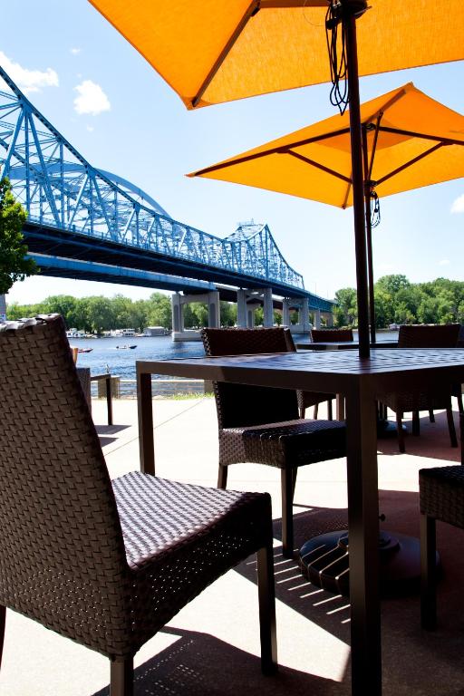 Courtyard La Crosse Downtown/Mississippi Riverfront - image 6