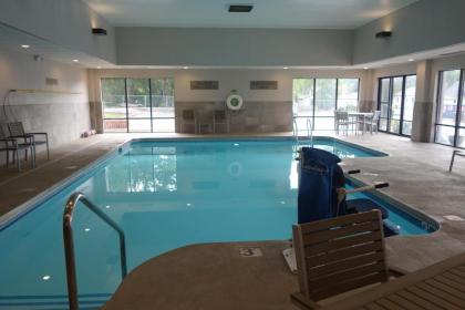 Country Inn & Suites by Radisson La Crosse WI - image 2