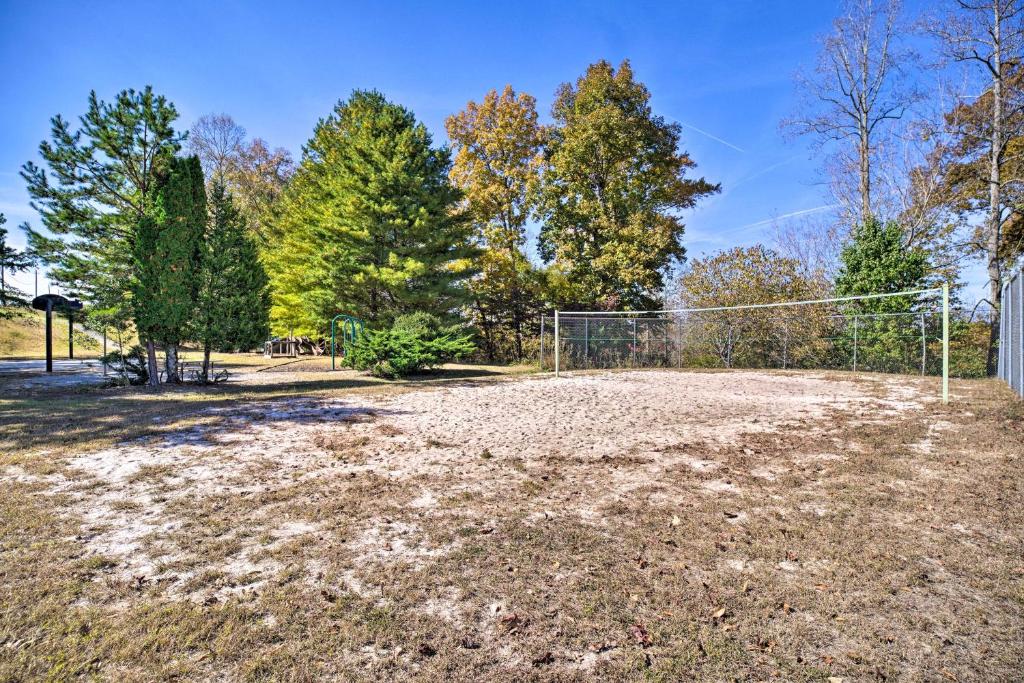 Waterfront Condo on Norris Lake with Boat Slip! - image 7