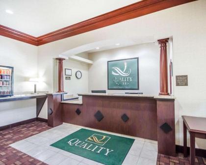 Quality Suites La Grange - image 4