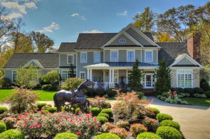 Bluegrass Country Estate - image 13