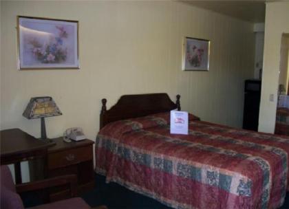 Cottonwood Inn - image 13