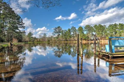 Spacious La Grange Retreat with Dock on Lake Siesta - image 14