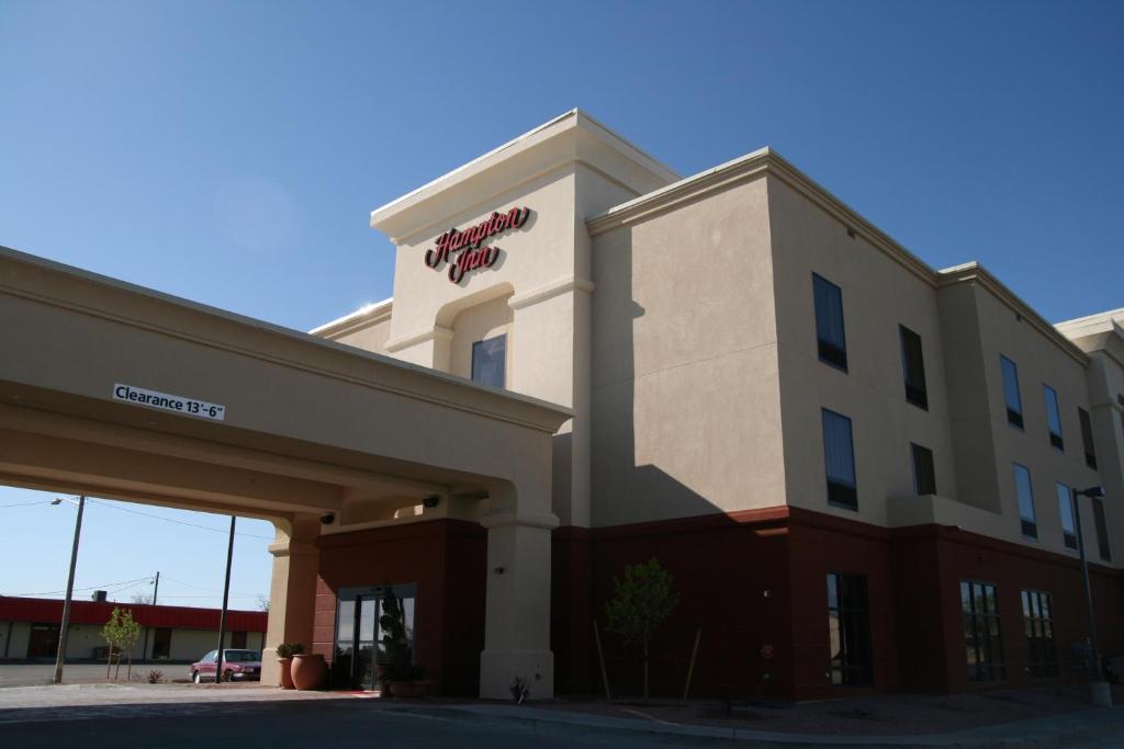 Hampton Inn La Junta - main image