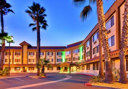 Holiday Inn La Mesa an IHG Hotel - image 13