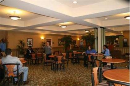 Hampton Inn Laplace - image 8