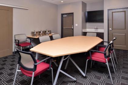 TownePlace Suites by Marriott Laplace - image 2