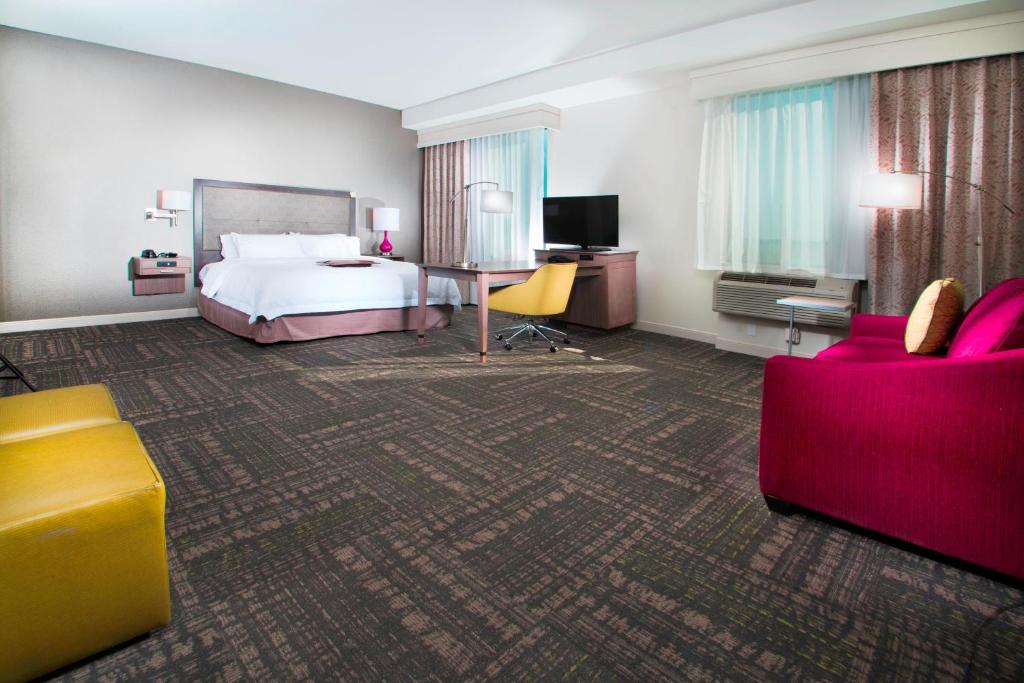 Hampton Inn & Suites La Porte TX - image 7