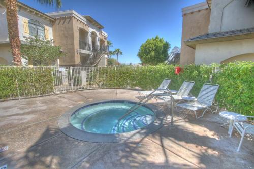 La Quinta Vacations Rental - image 2