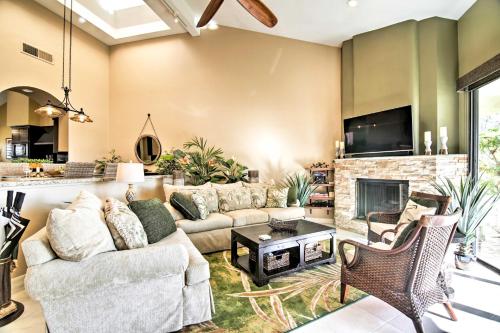 Condo on Golf Course Walk to Coachella&Stagecoach - main image