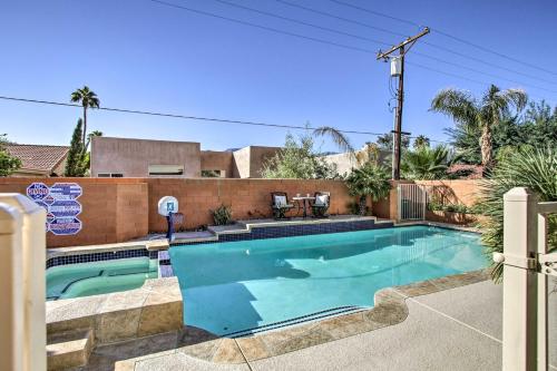 Sophisticated La Quinta House Less Than 5 Mi to Coachella! - image 5