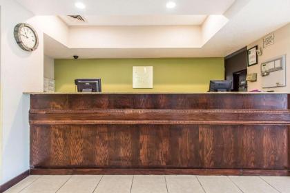 Quality Inn & Suites La Vergne - image 13