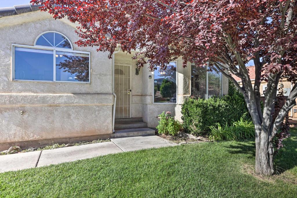 Home with Game Room and Fire Pit 30 Min to Zion! - image 3