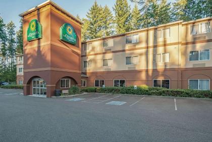 Hotel in Lacey Washington