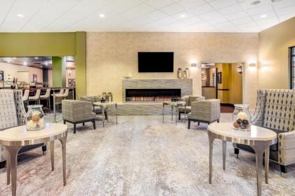 Holiday Inn Lafayette-City Centre - image 15