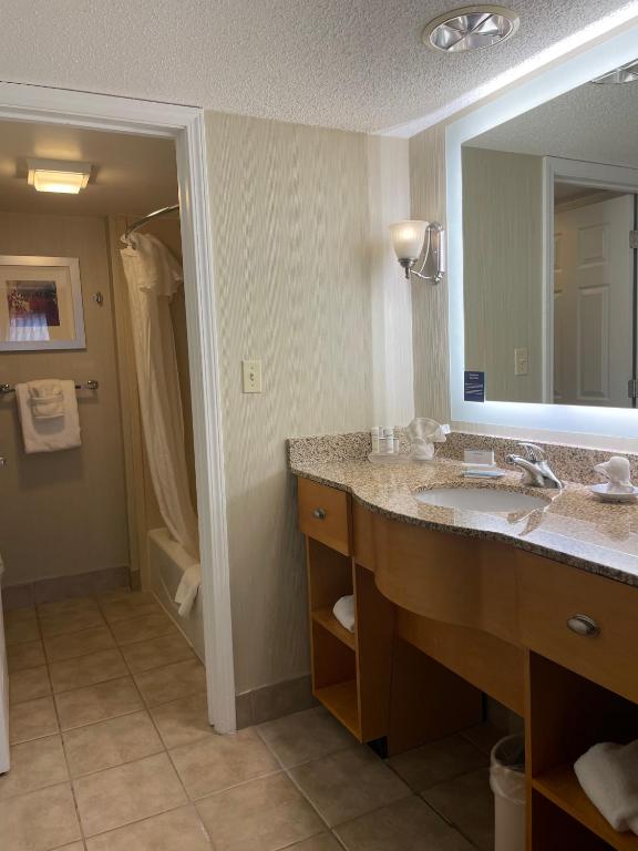 Homewood Suites Lafayette - image 4