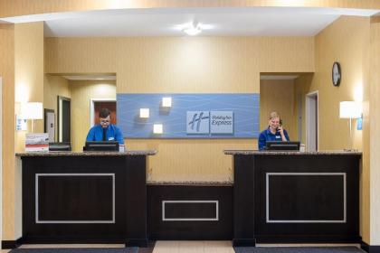 Holiday Inn Express and Suites Lafayette East an IHG Hotel - image 2