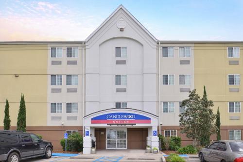 Candlewood Suites Lafayette an IHG Hotel - main image