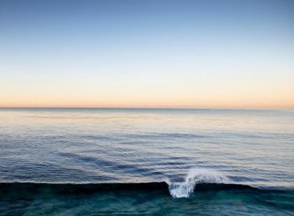 Pacific Edge Hotel on Laguna Beach - image 7