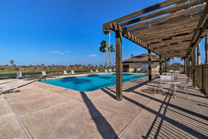 Condo on Golf Course 10 Mi to South Padre Island! - image 13