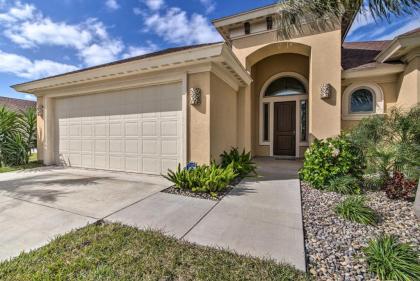 South Padre Home with Saltwater Pool Near Golf! - image 11